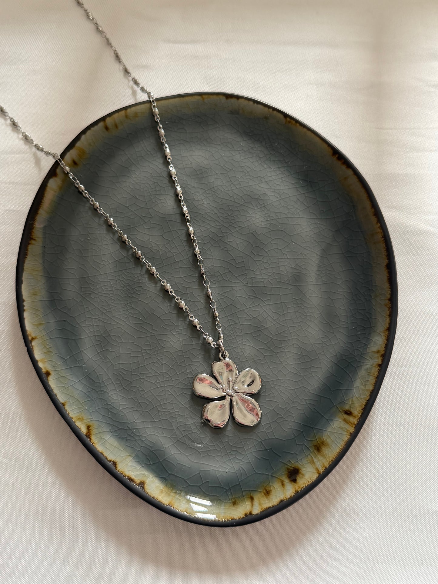‘FLORA’ ketting - goud/zilver