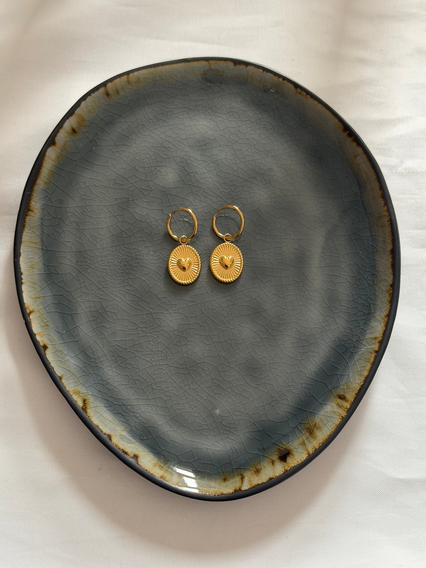 'LOVELY' oorbellen - goud