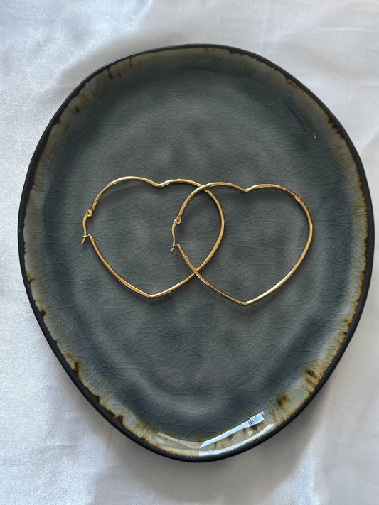 ‘LOVER’ hoops - goud
