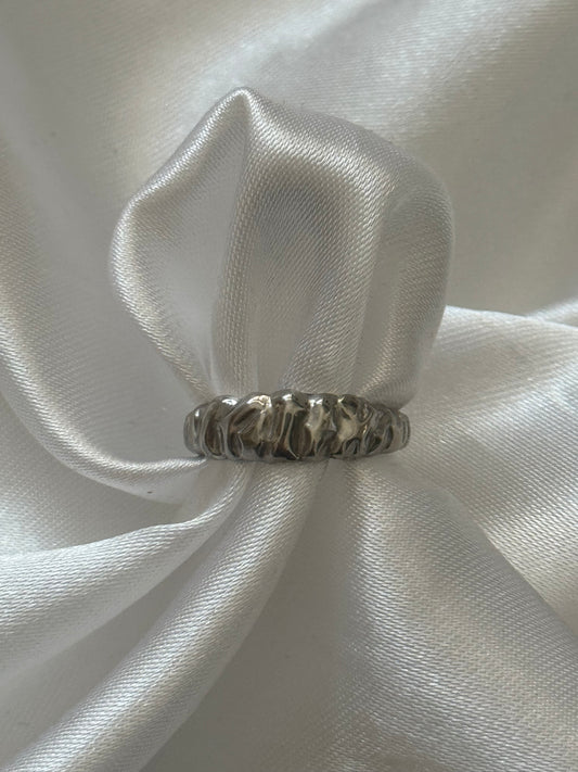 ‘NIKKI’ ring - zilver
