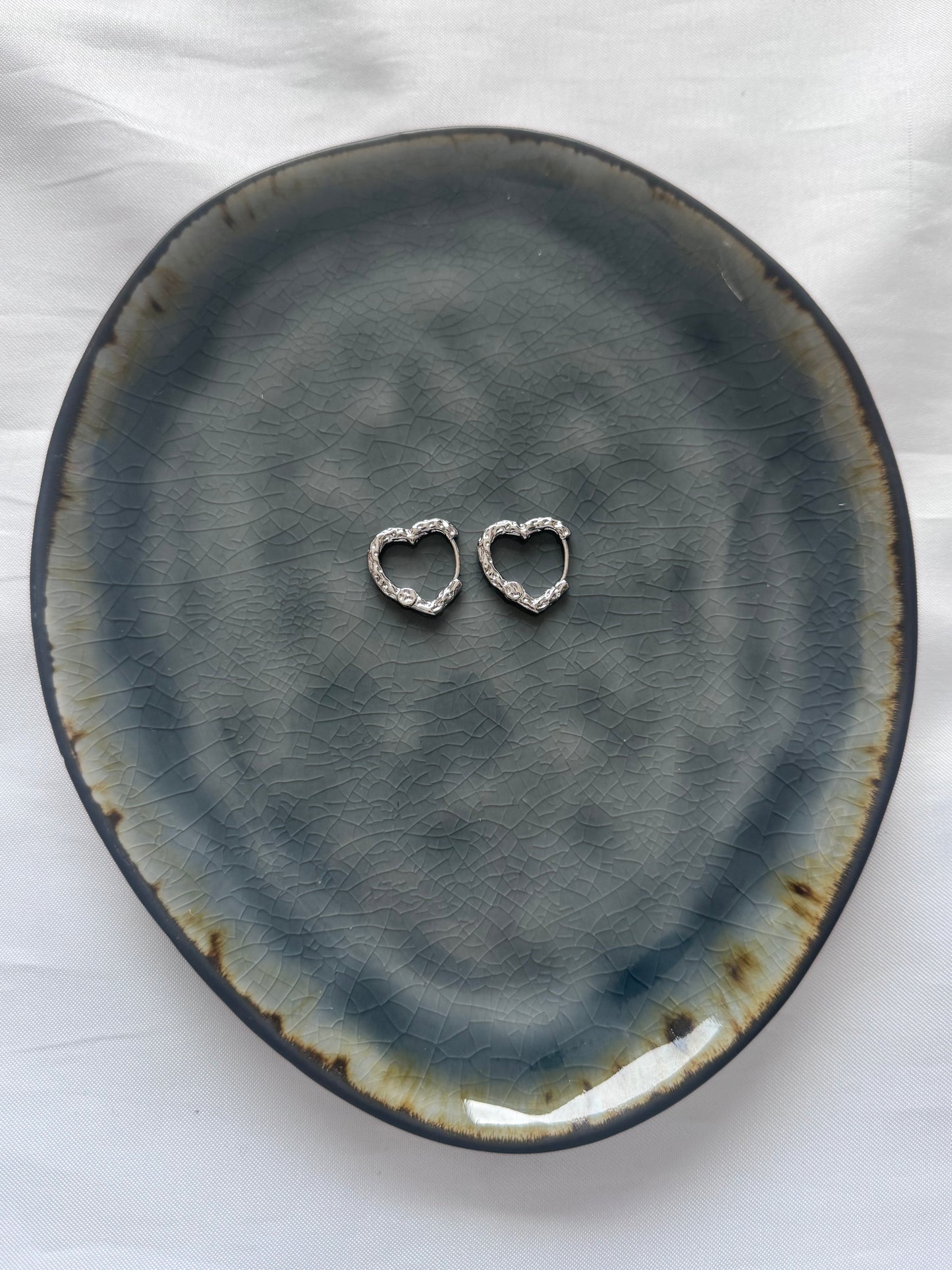 ‘LITTLE HEARTS’ oorbellen - zilver