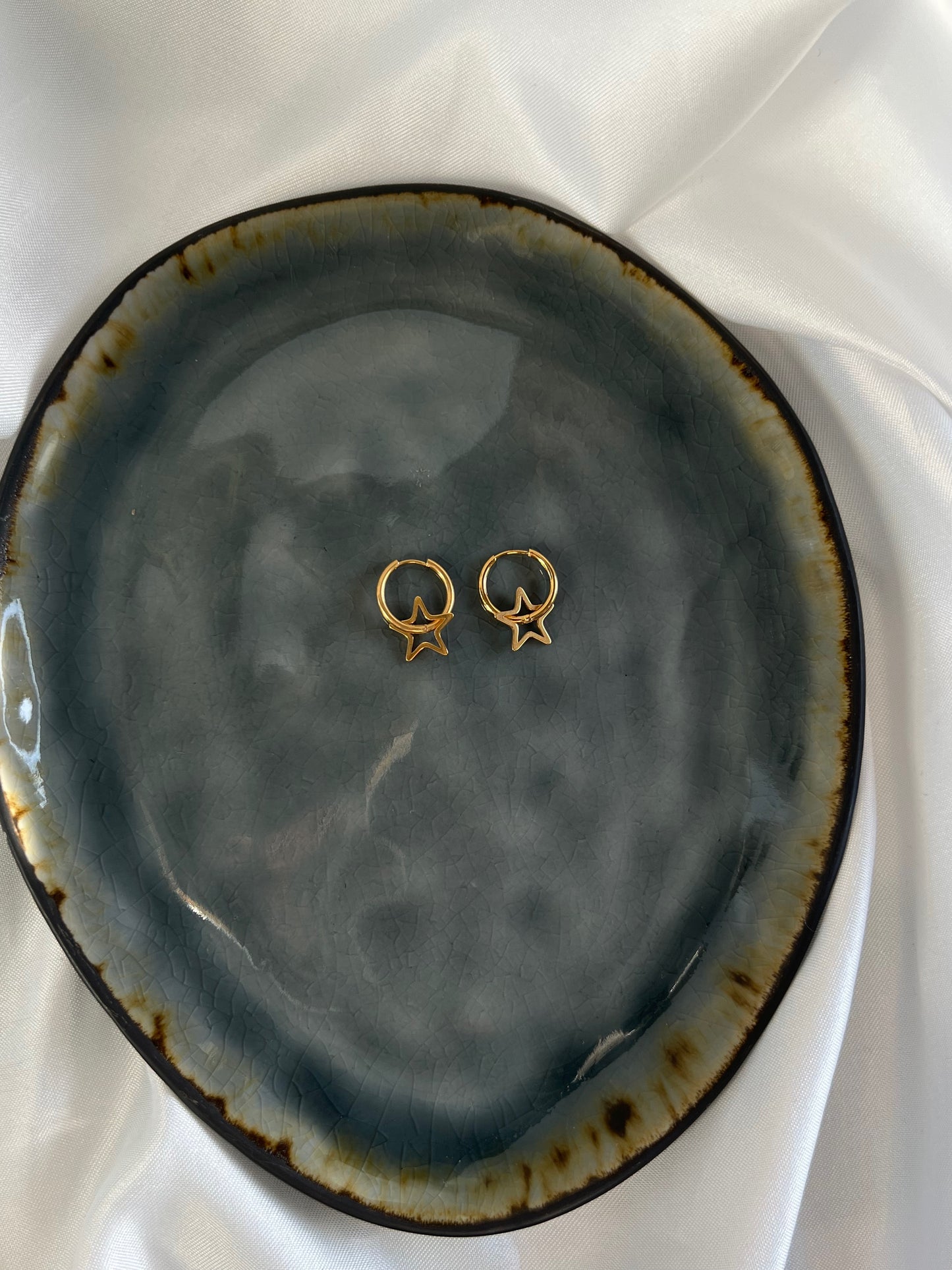 ‘CLASSY STAR’ oorbellen - goud/zilver