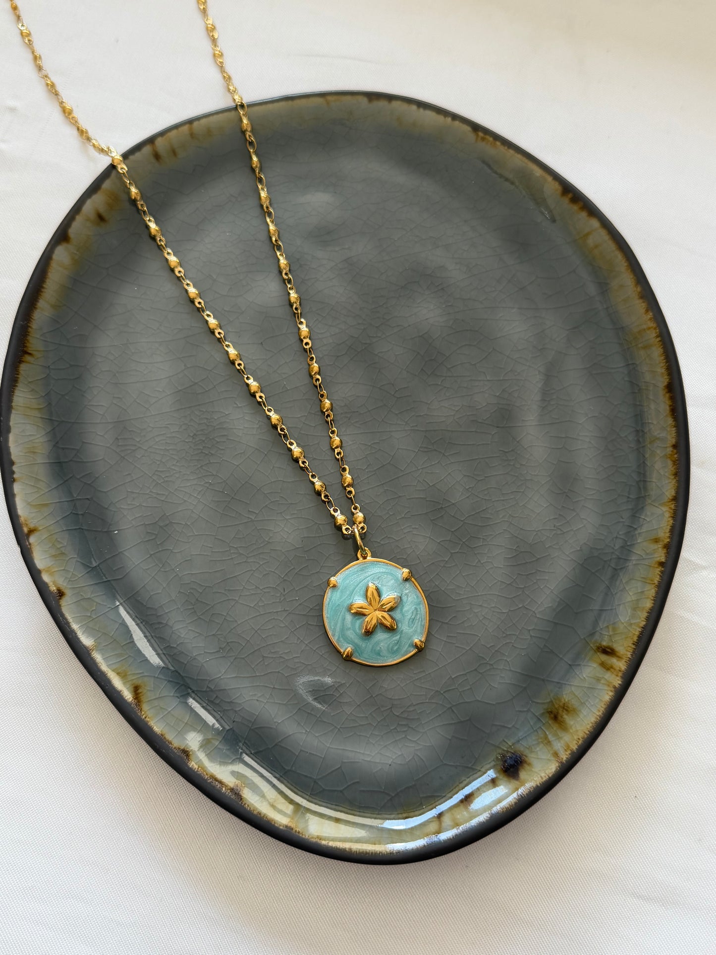 ‘BLUE FLOWER’ ketting - goud