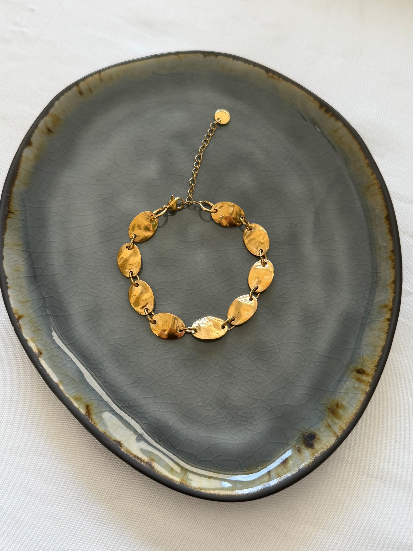 ‘SMALL DOTS’ armband - goud