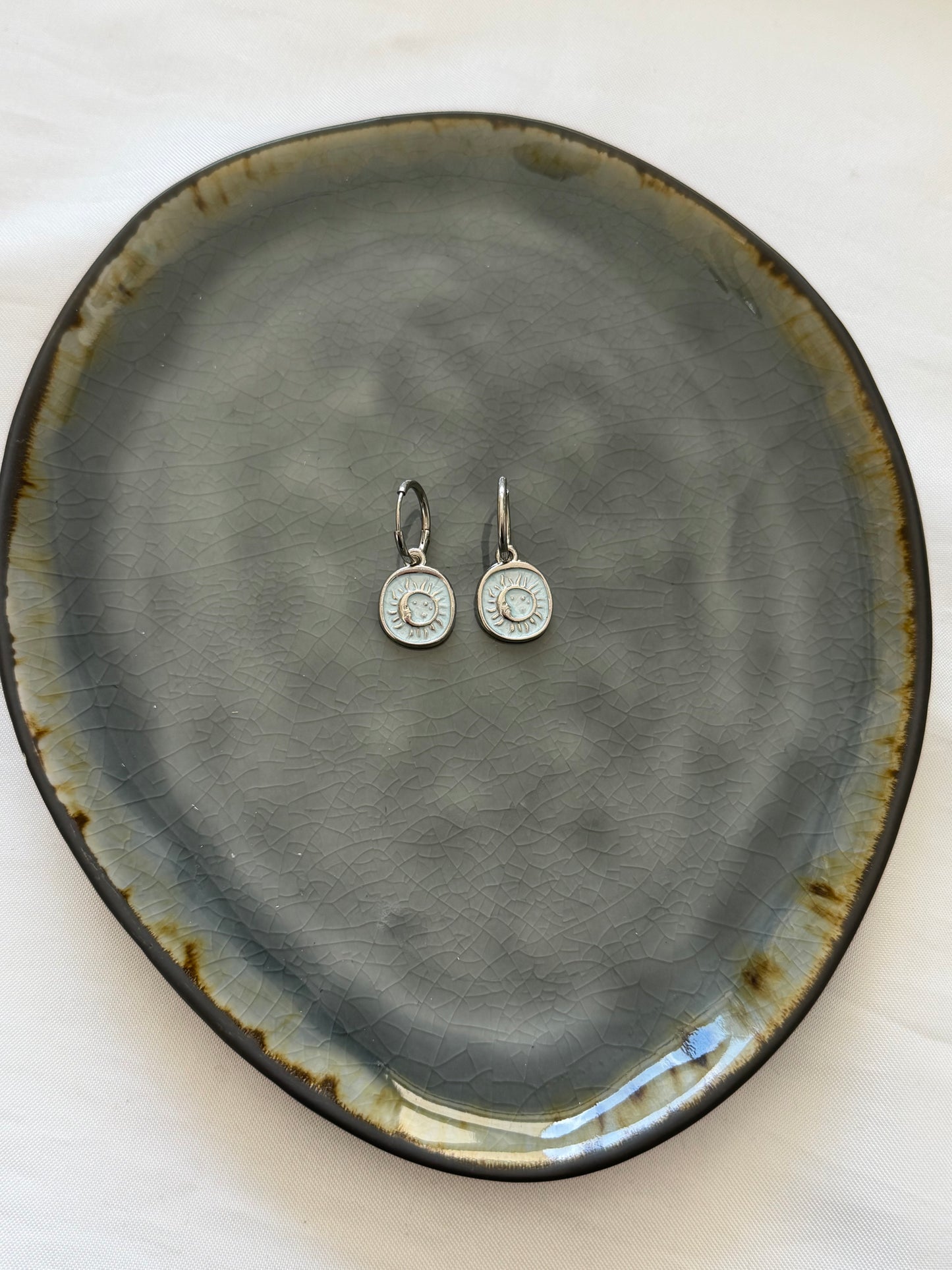 ‘BLUE LUNA’ oorbellen - zilver