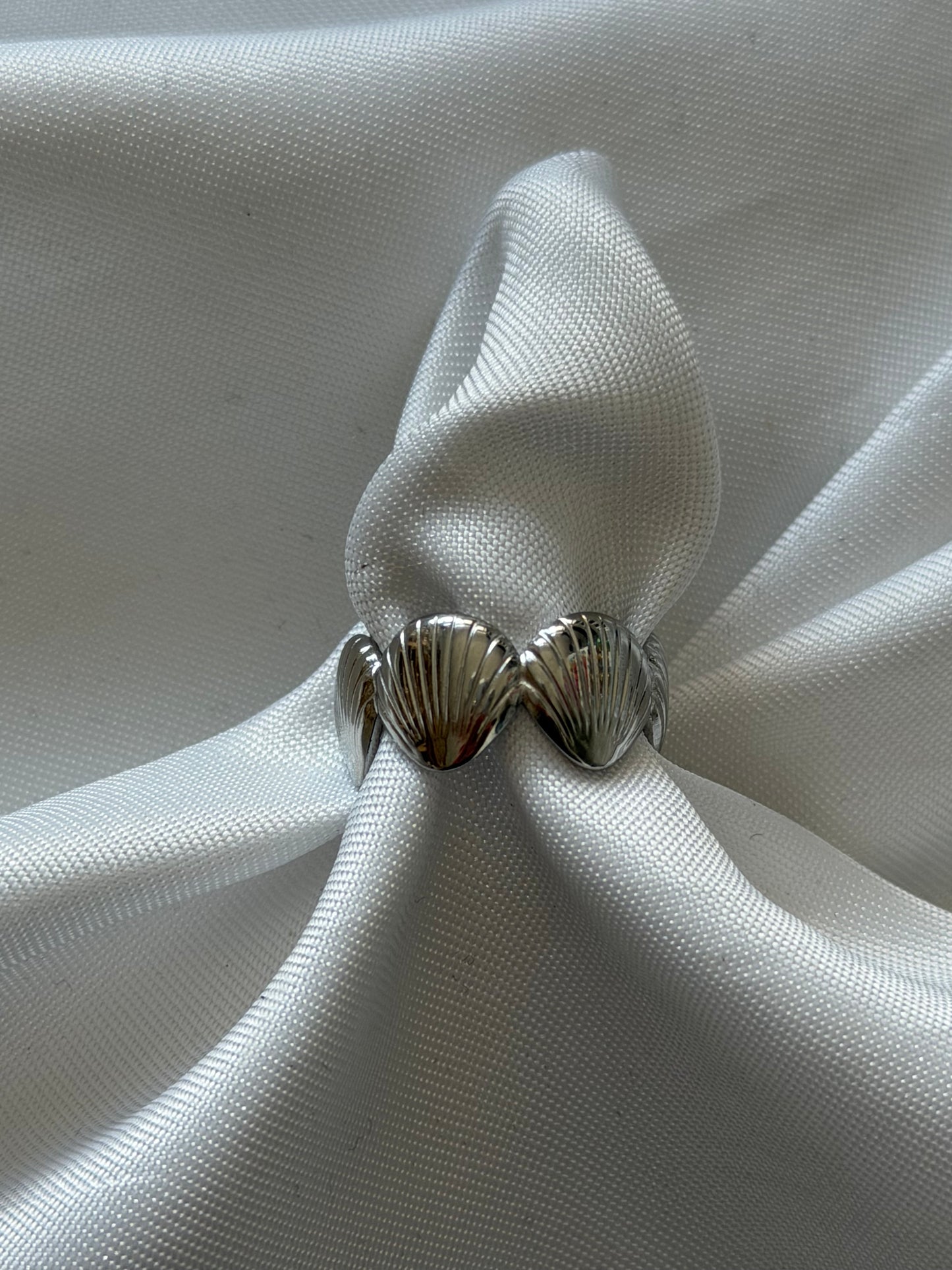‘BIG SHELL’ ring - goud/zilver