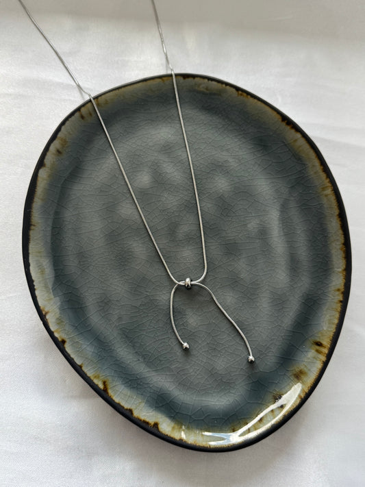 ‘MAE’ ketting - zilver