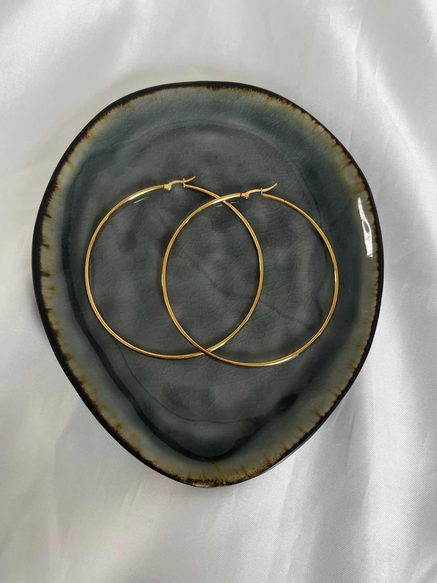 ‘MEGA HOOPS’ oorbellen - goud/zilver