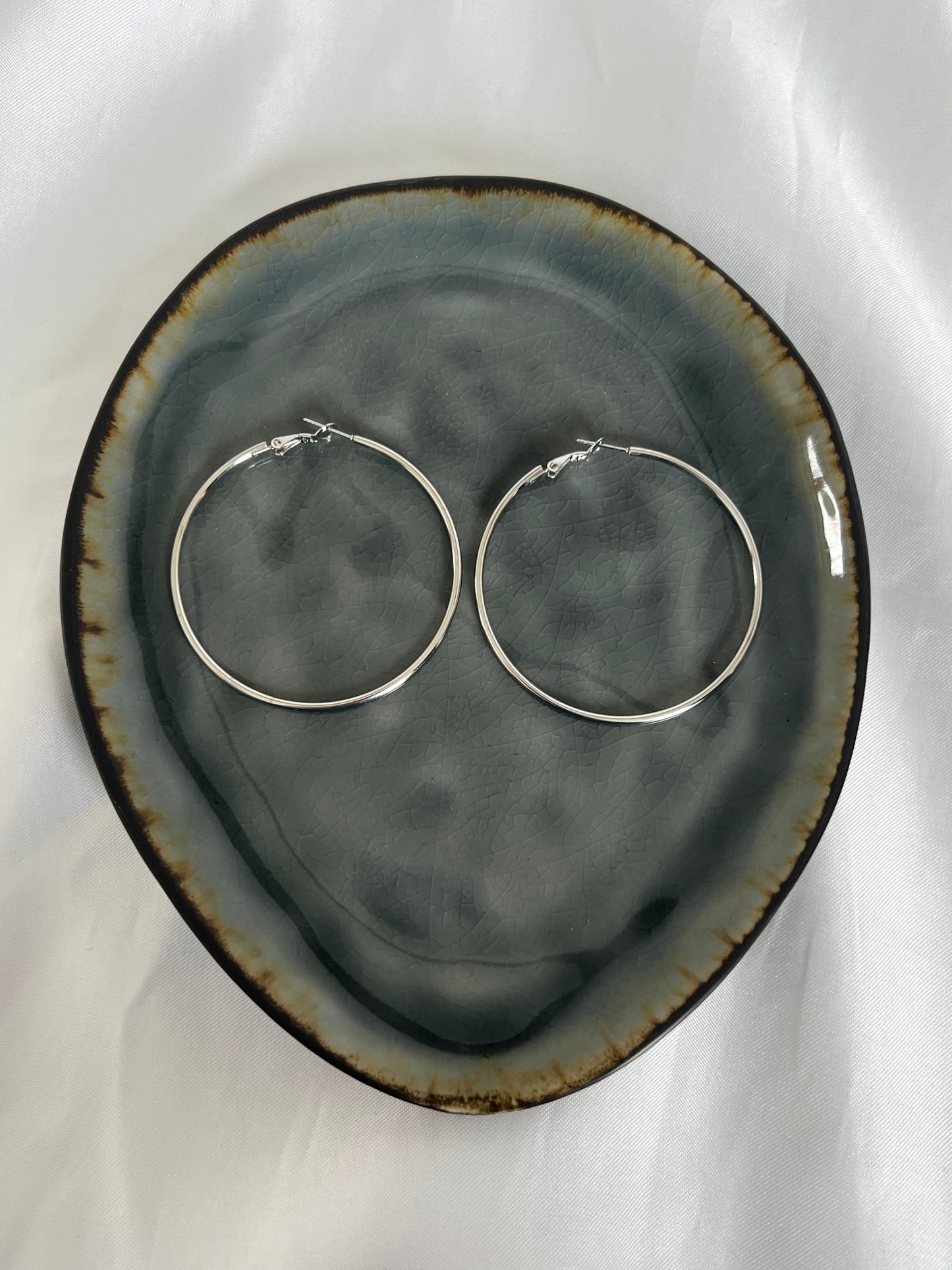 ‘EMMA HOOPS’ oorbellen - goud/zilver