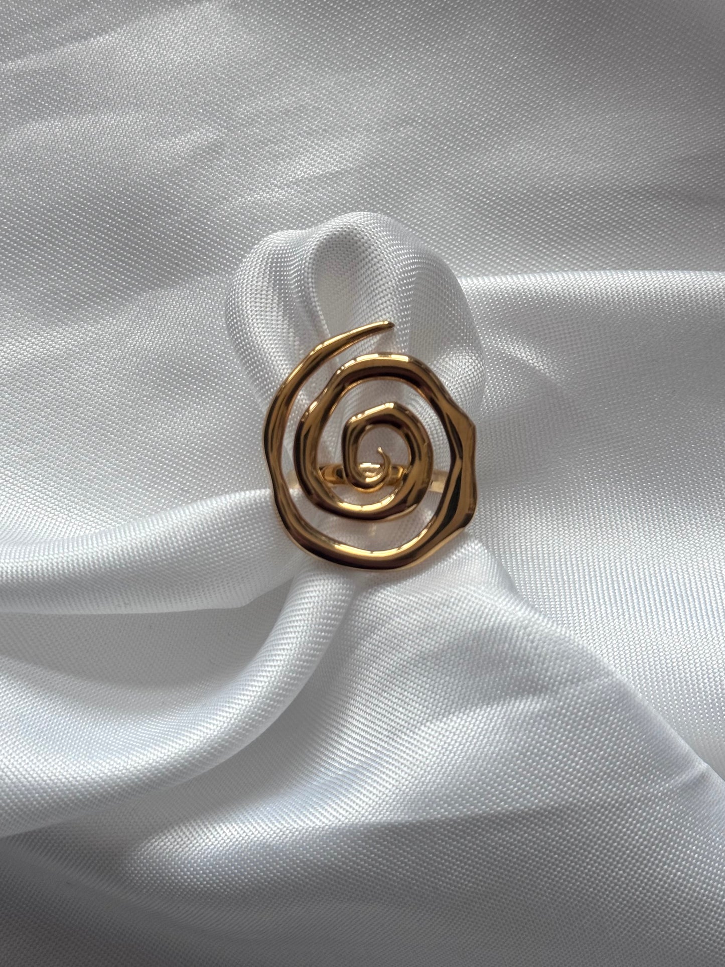 ‘SPIRAL’ ring - goud