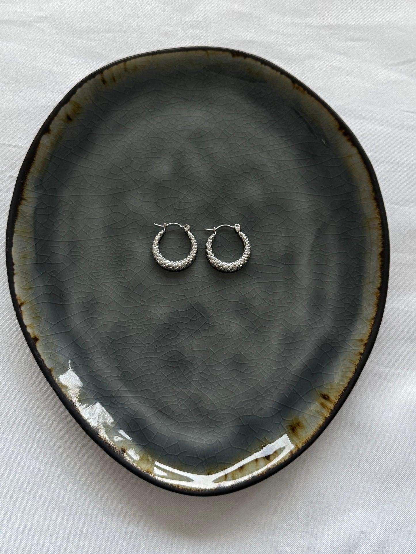 ‘PARTY HOOPS’ oorbellen - goud/zilver