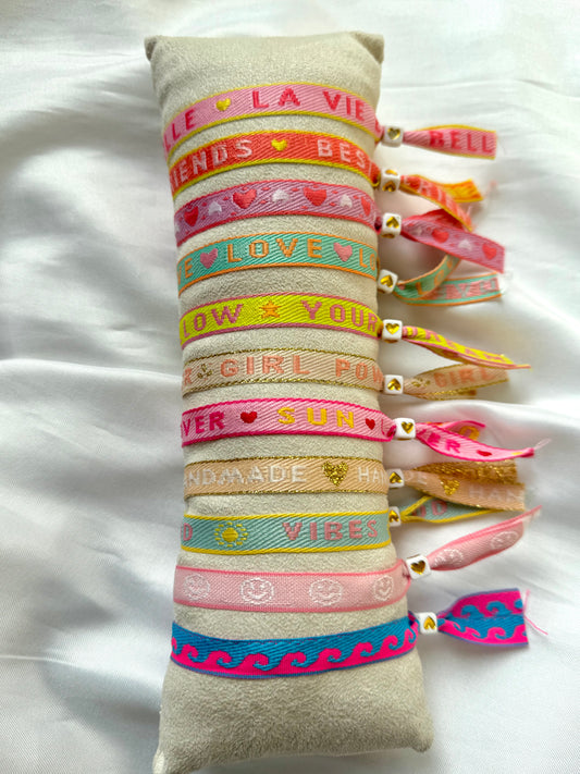 ‘SUNNY DAYS’ lint armbandjes