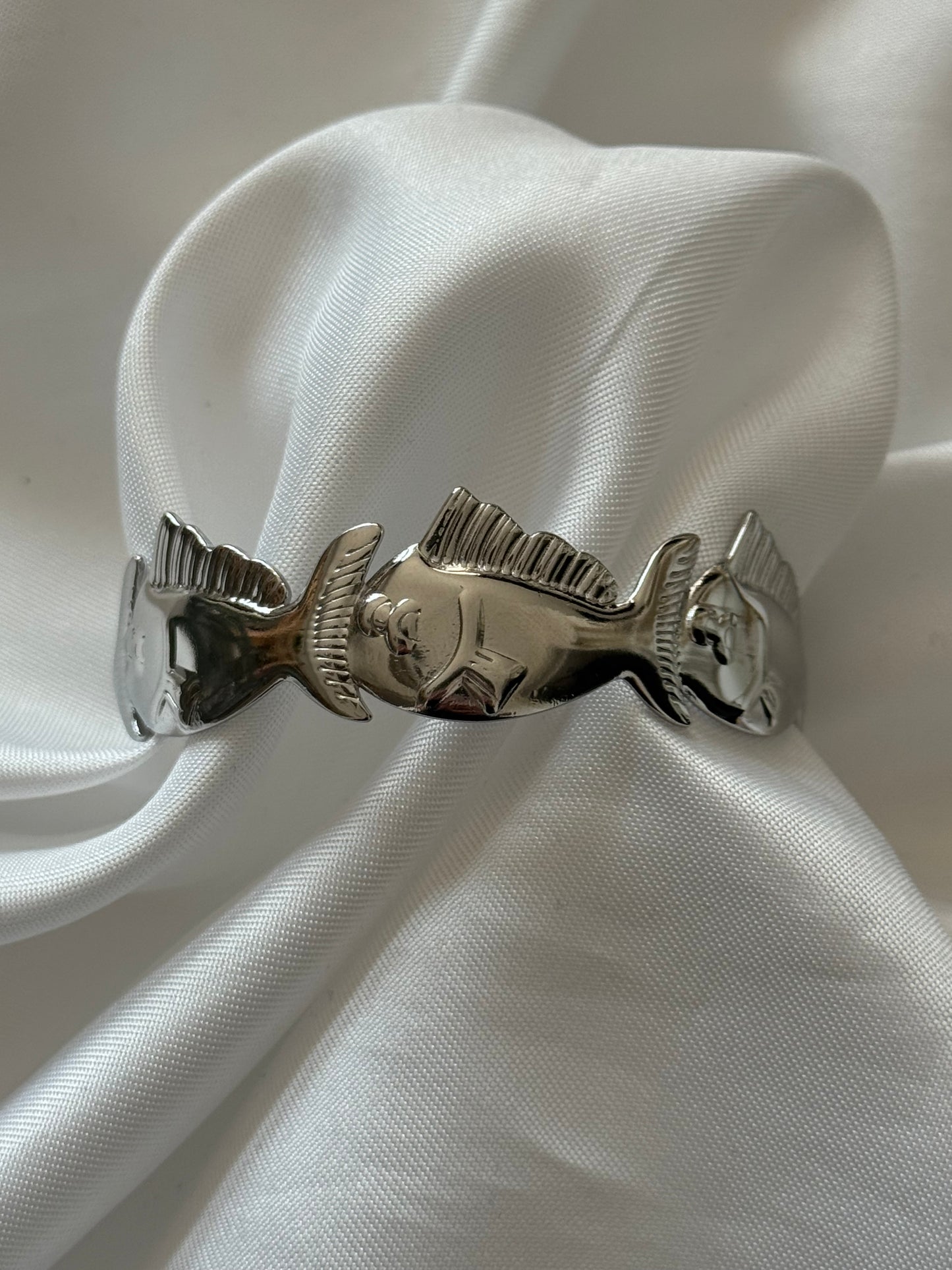 ‘BIG FISH’ bangle - goud/zilver