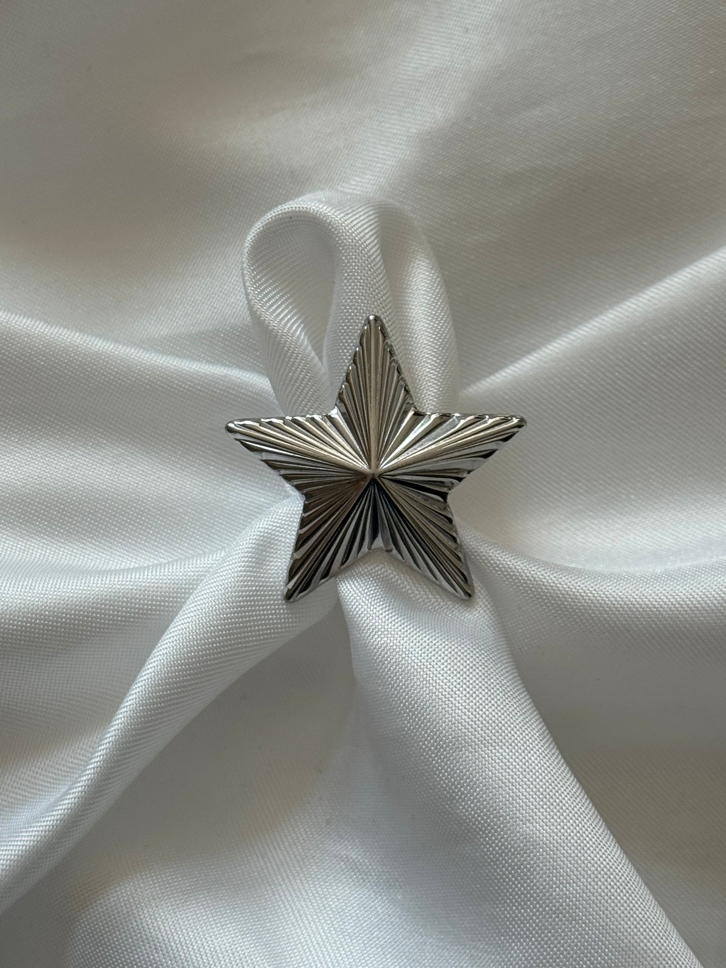 ‘BIG STAR’ ring - goud