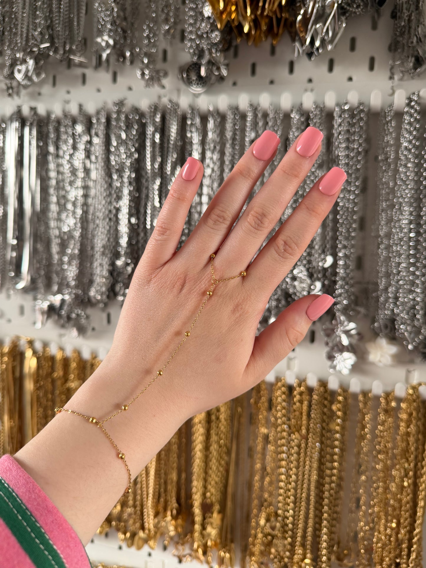 ‘DOTS’ hand chain - goud/zilver