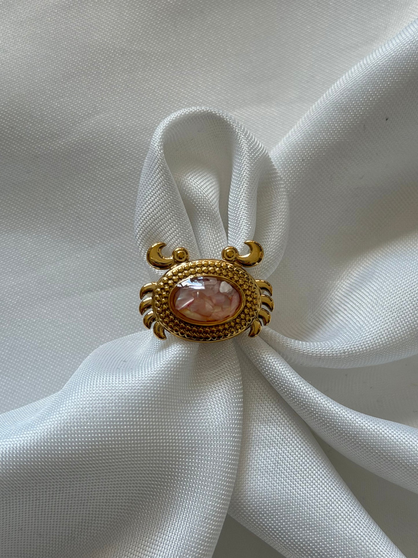 ‘DIAMOND CRAB’ ring - goud