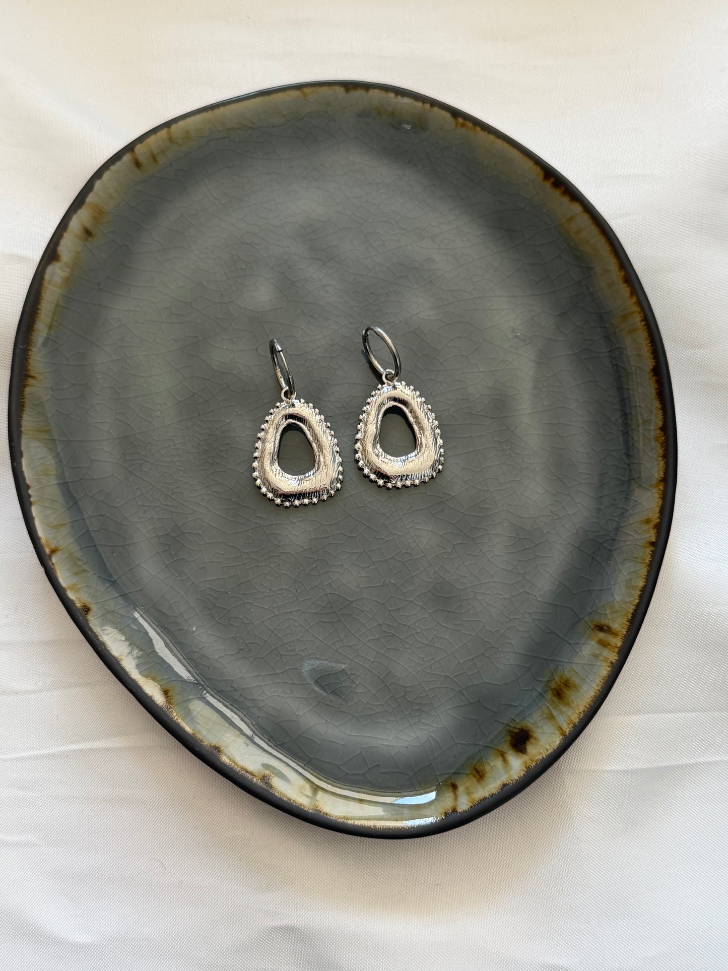 ‘AURORA’ oorbellen - goud/zilver