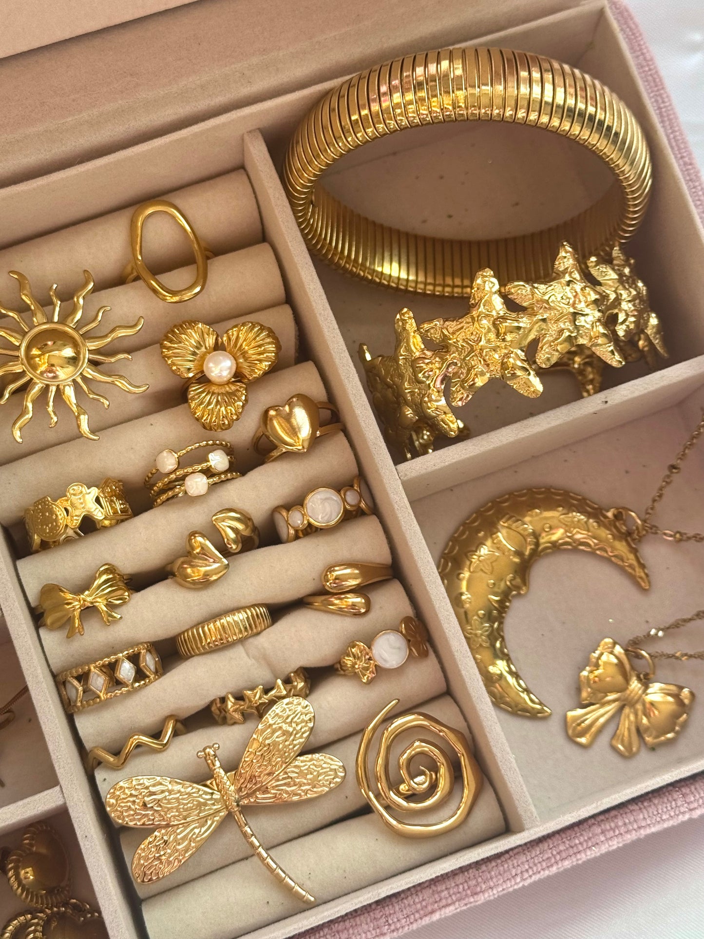 ‘PARTY SEASON’ bangle - goud