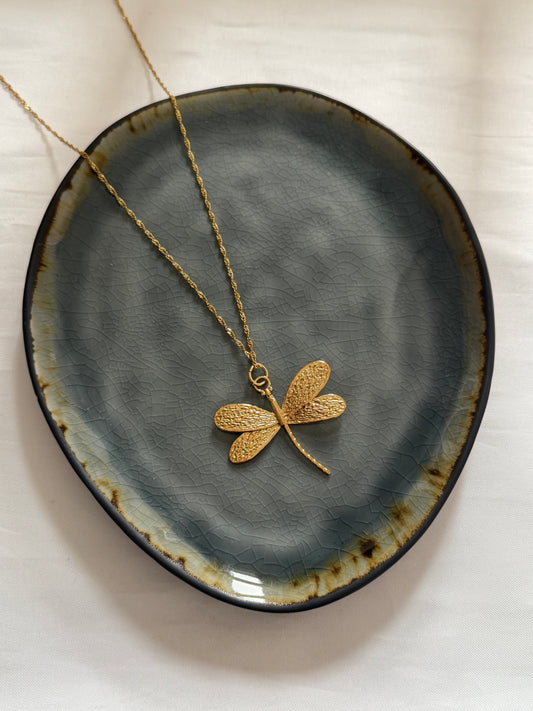 ‘DRAGONFLY’ ketting - goud/zilver