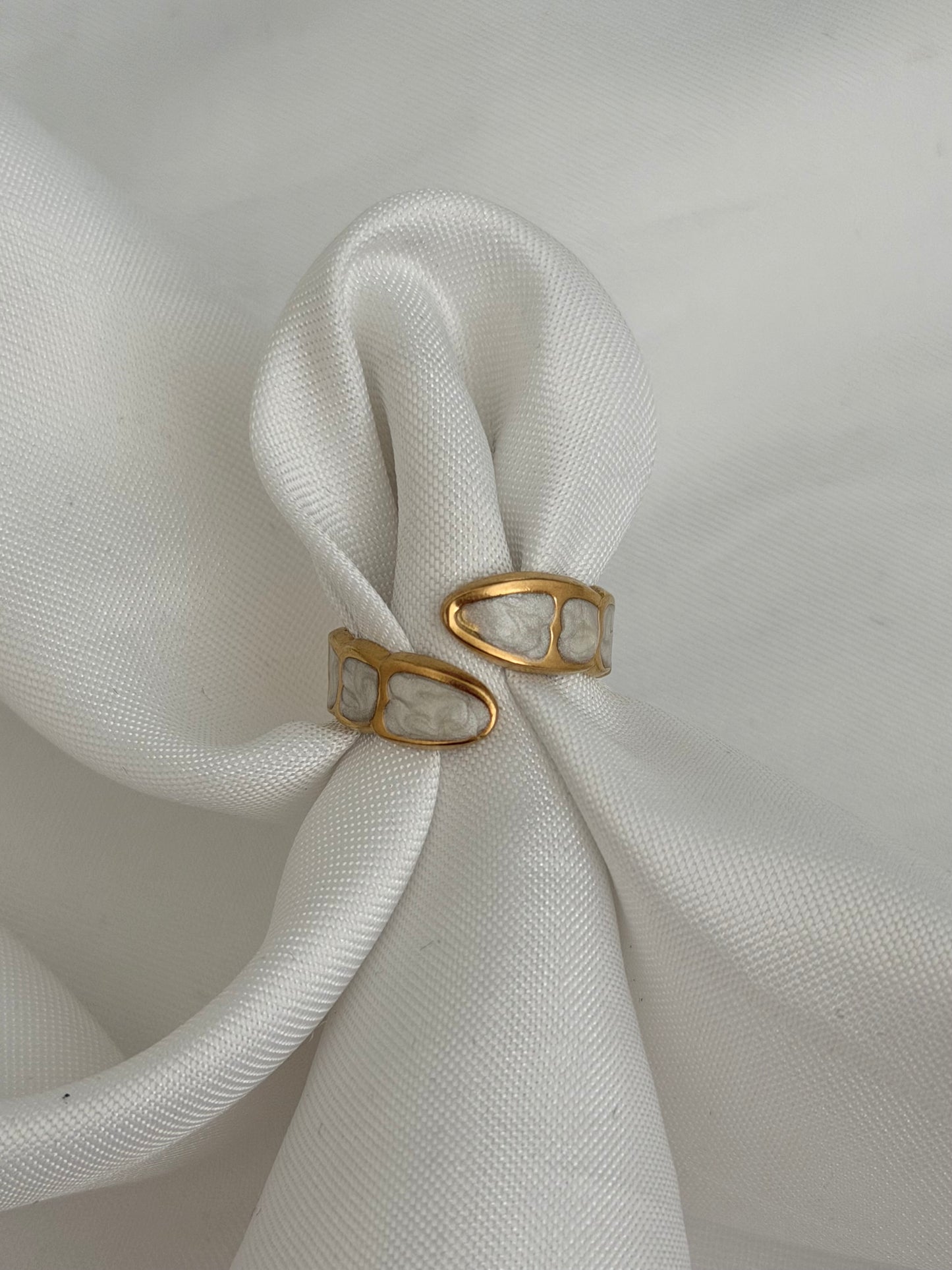 ‘LOTUS’ ring - goud