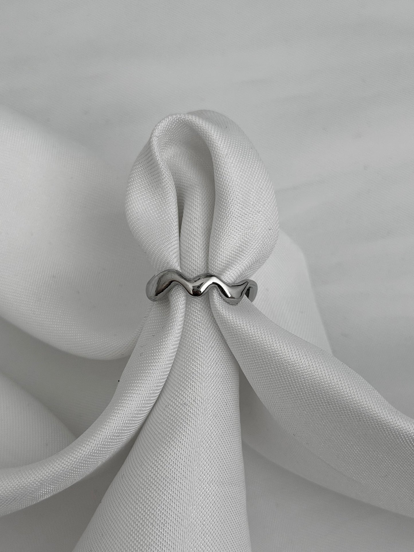'WAVY' ring - goud/zilver