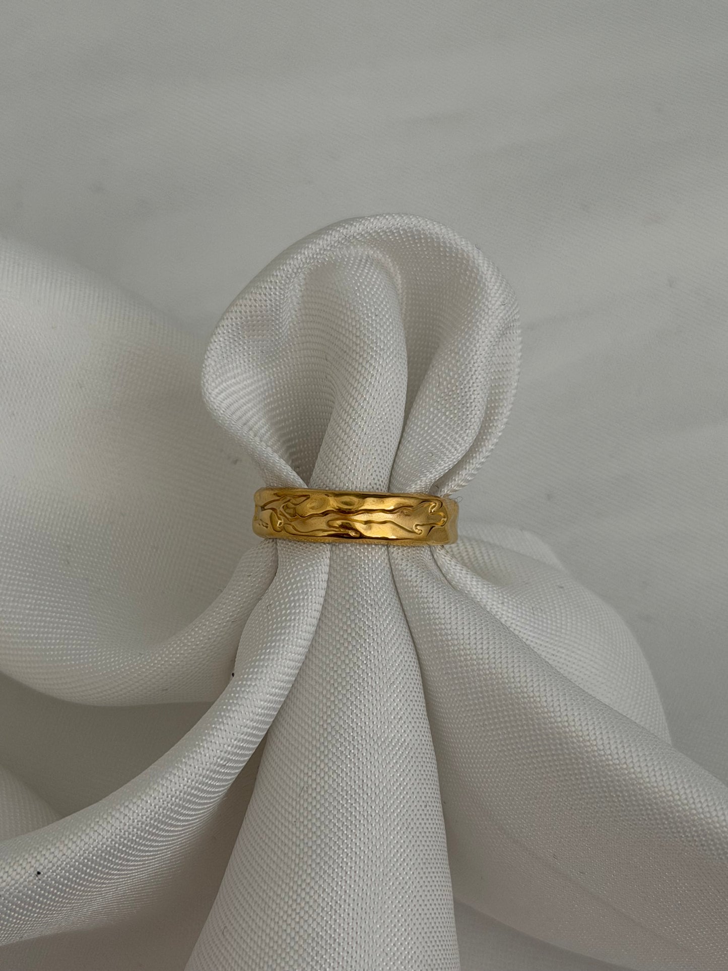 ‘HAILEY’ ring - goud