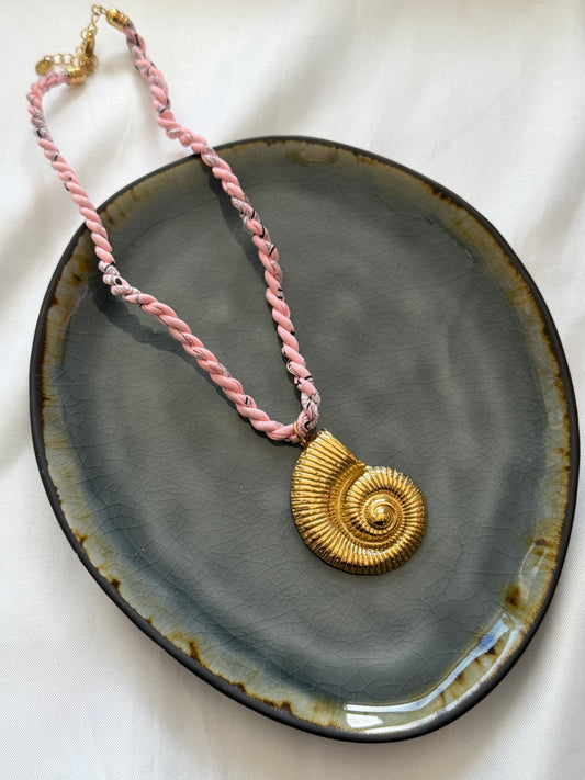 ‘COLOR SHELL’ ketting roze - goud