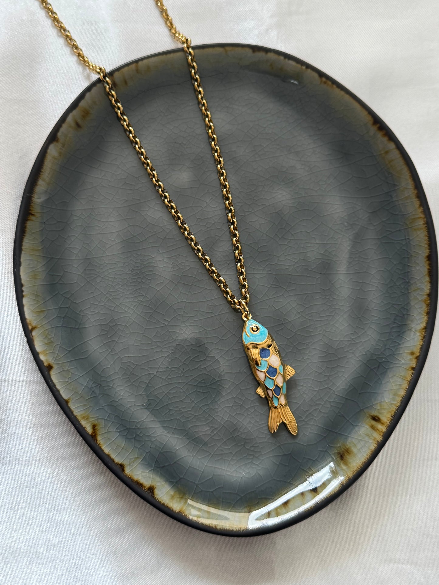 ‘BLUE FISH’ ketting - goud