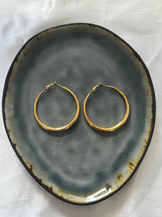 ‘DIVA HOOPS’ oorbellen - goud/zilver