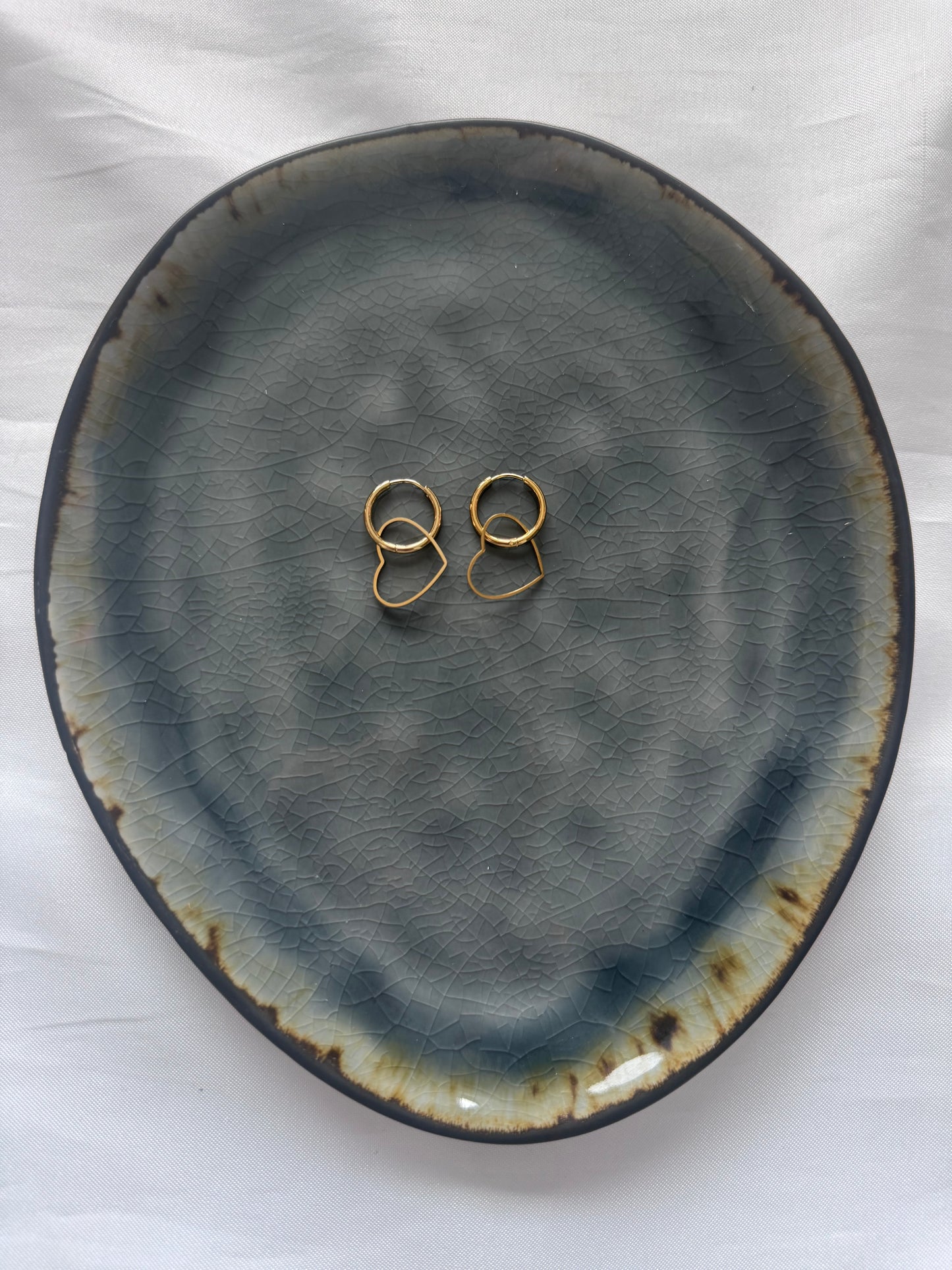 ‘LOVERS’ oorbellen - goud/zilver