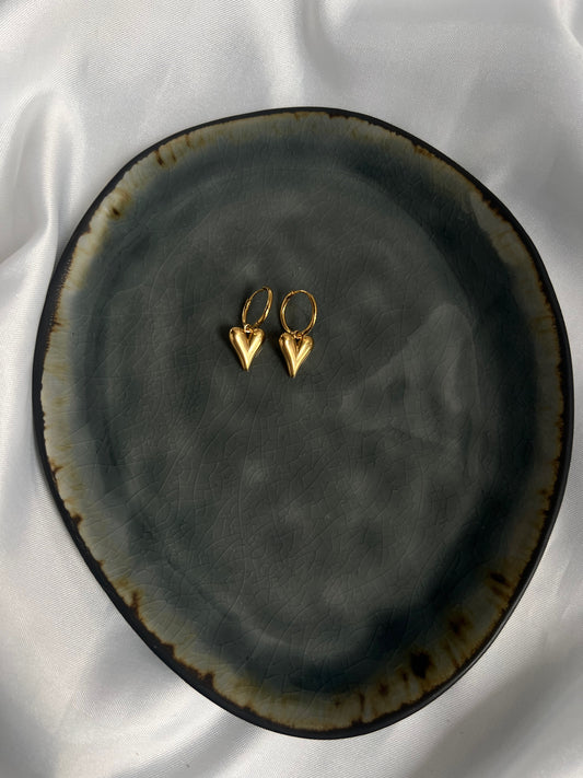 ‘BABE’ oorbellen - goud/zilver