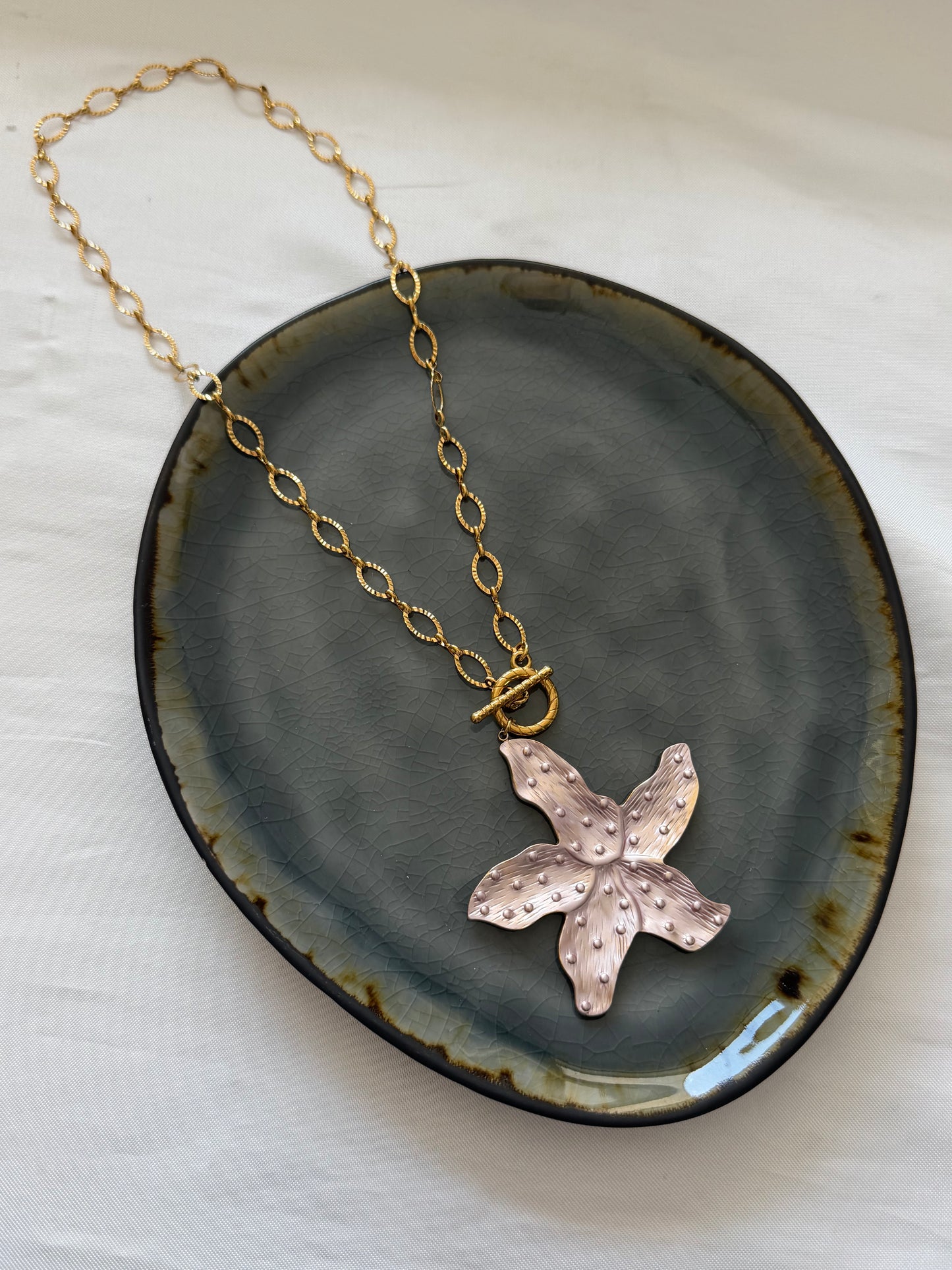 ‘BAILEY PINK’ ketting - goud