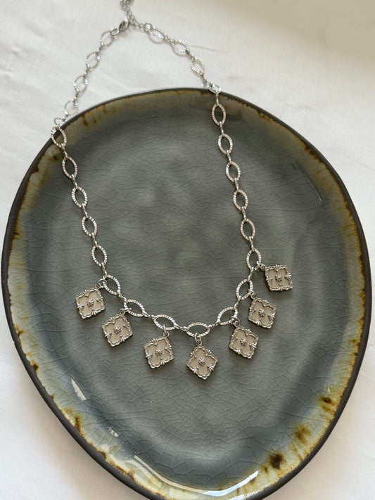 ‘AVY’ ketting - zilver