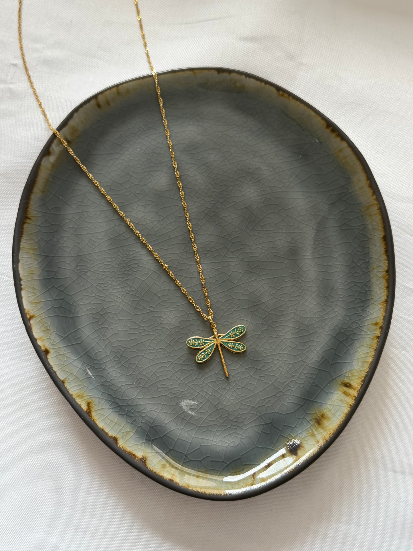 ‘BLUE DRAGONFLY’ ketting - goud