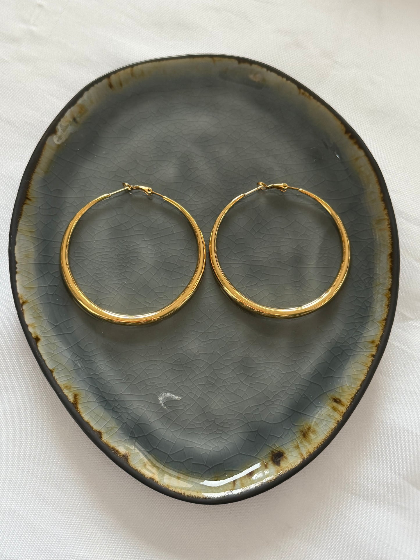 ‘MEGA DIVA HOOPS’ oorbellen - goud/zilver