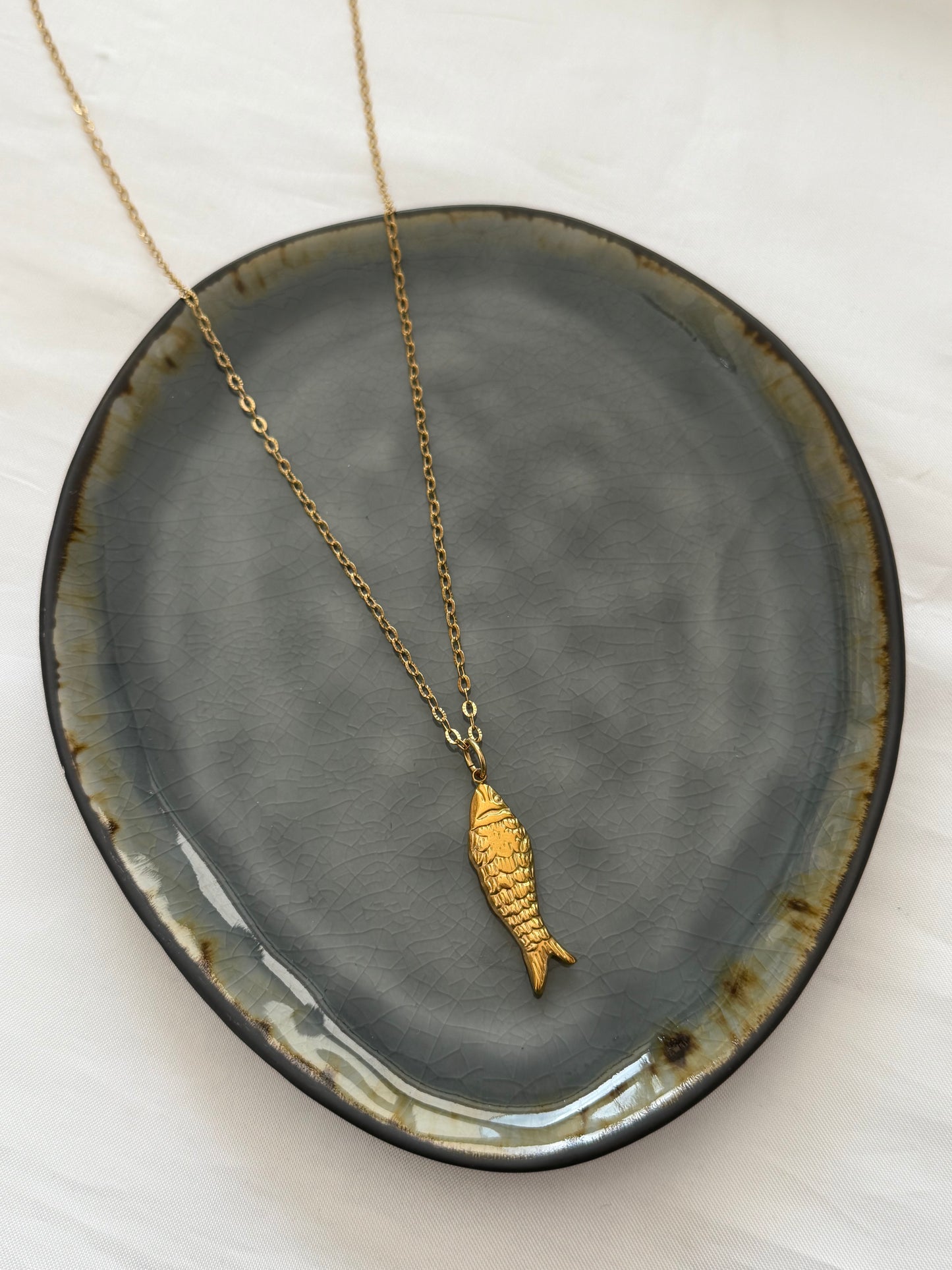 ‘STATEMENT FISH’ ketting - goud