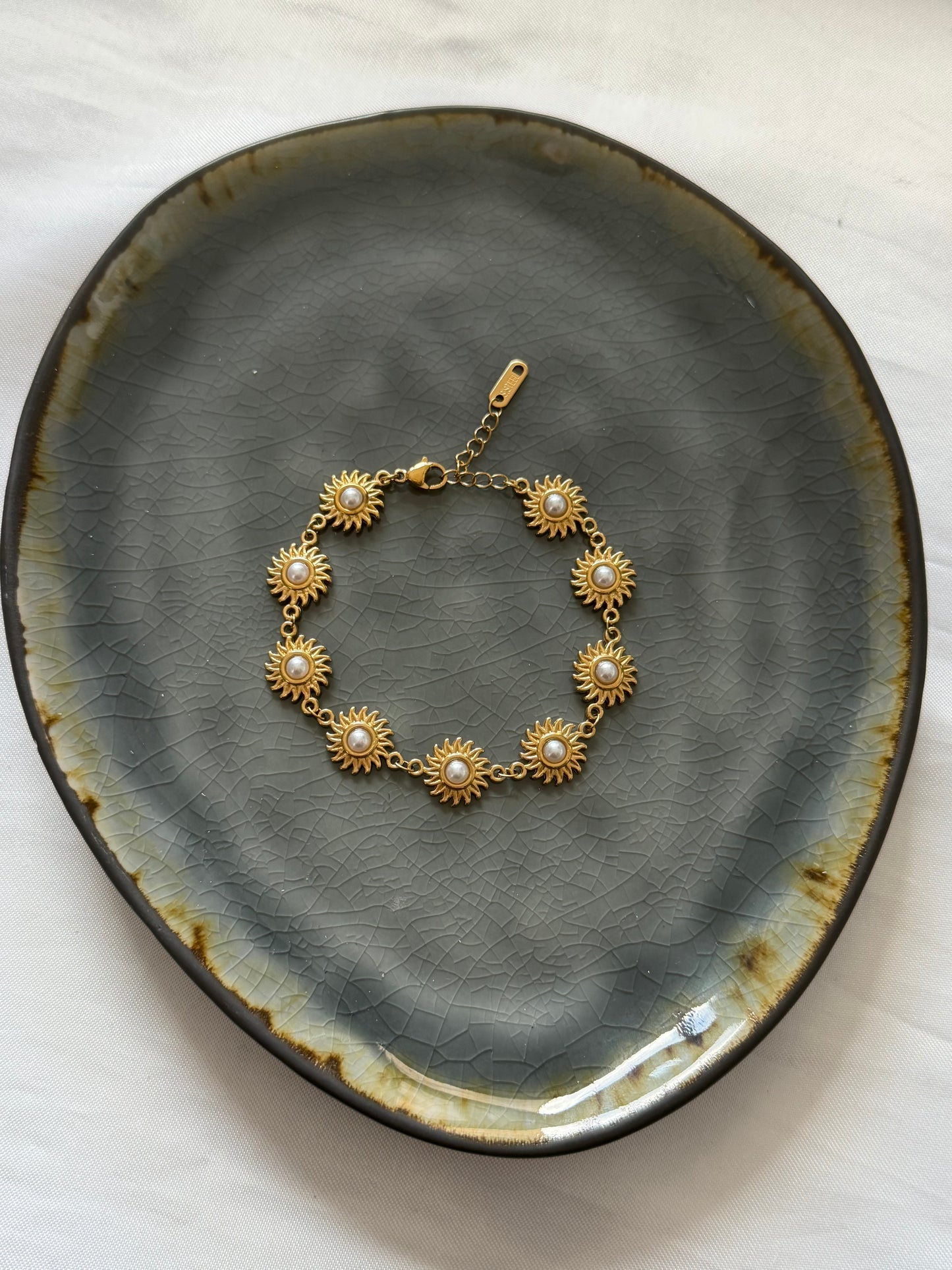 ‘PEARLY SUN’ armband - goud