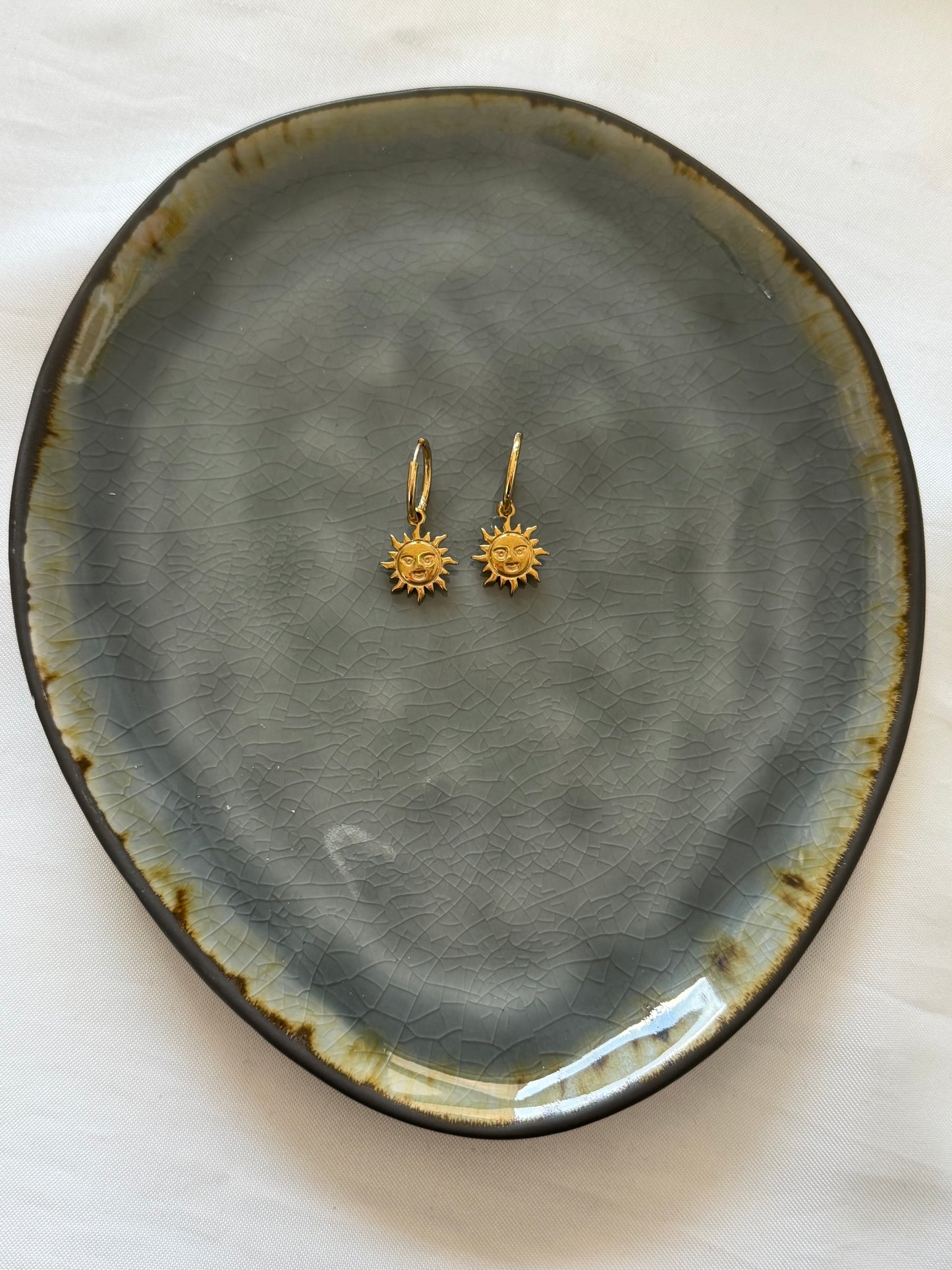 ‘HAPPY SUNSHINE’ oorbellen - goud/zilver