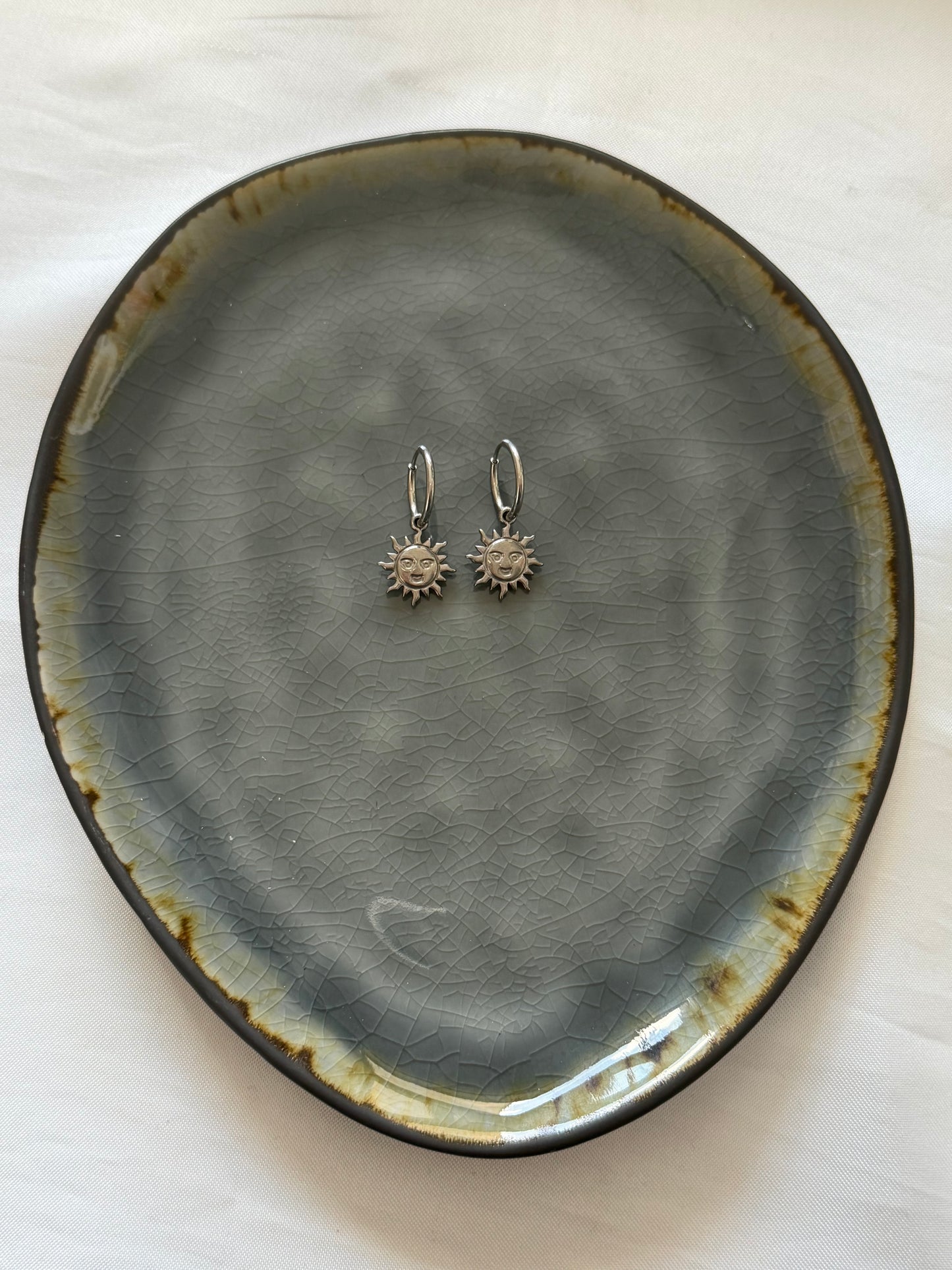 ‘HAPPY SUNSHINE’ oorbellen - goud/zilver
