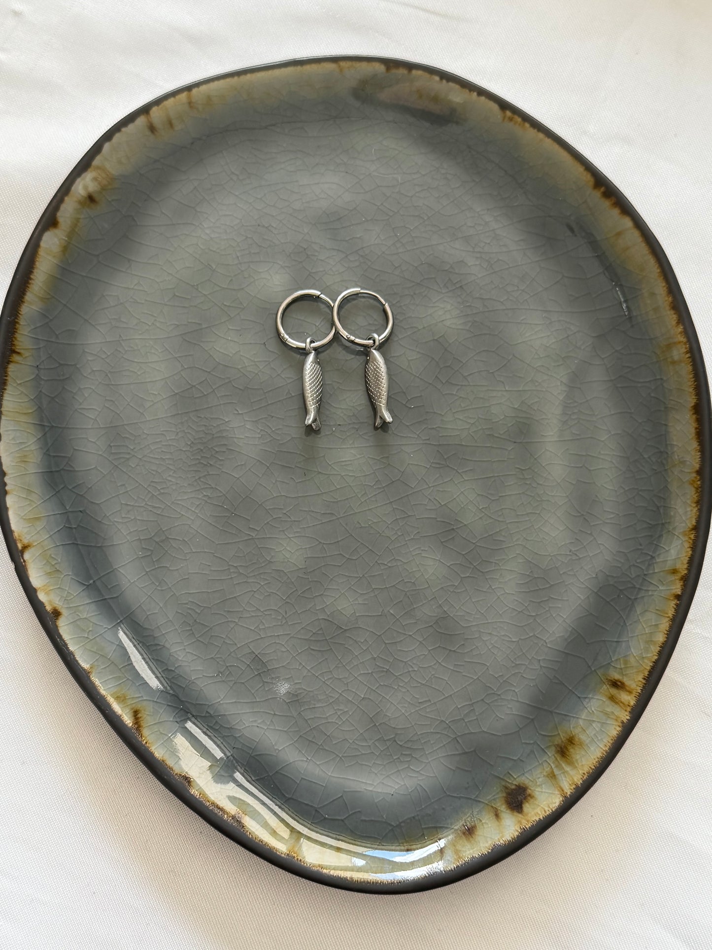 ‘FISH’ oorbellen - goud/zilver