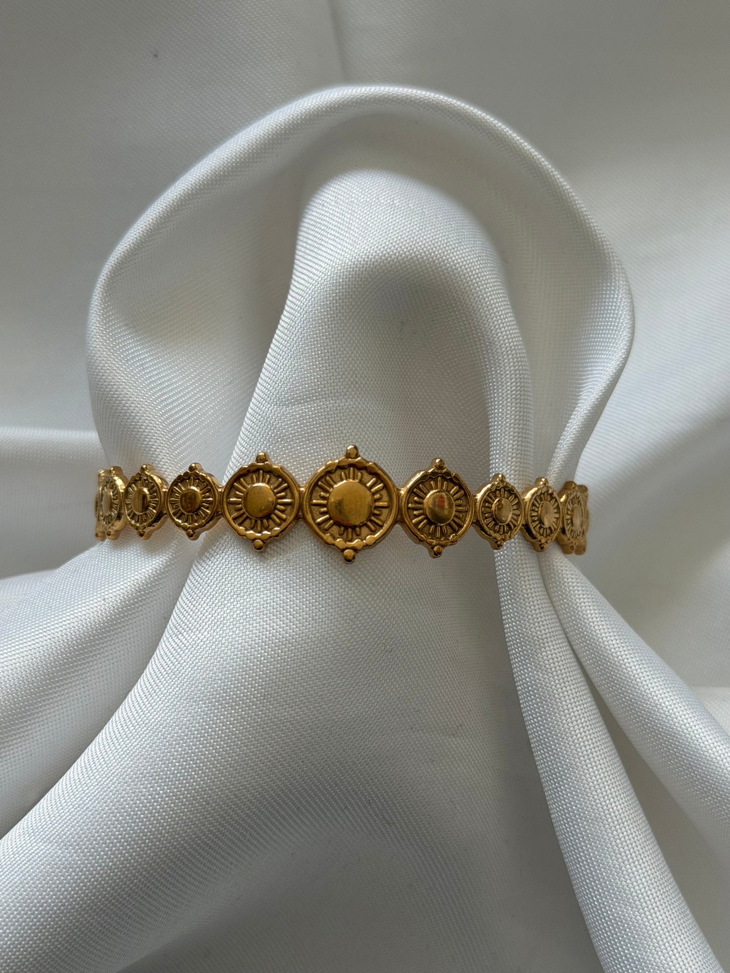 ‘AMY’ bangle - goud