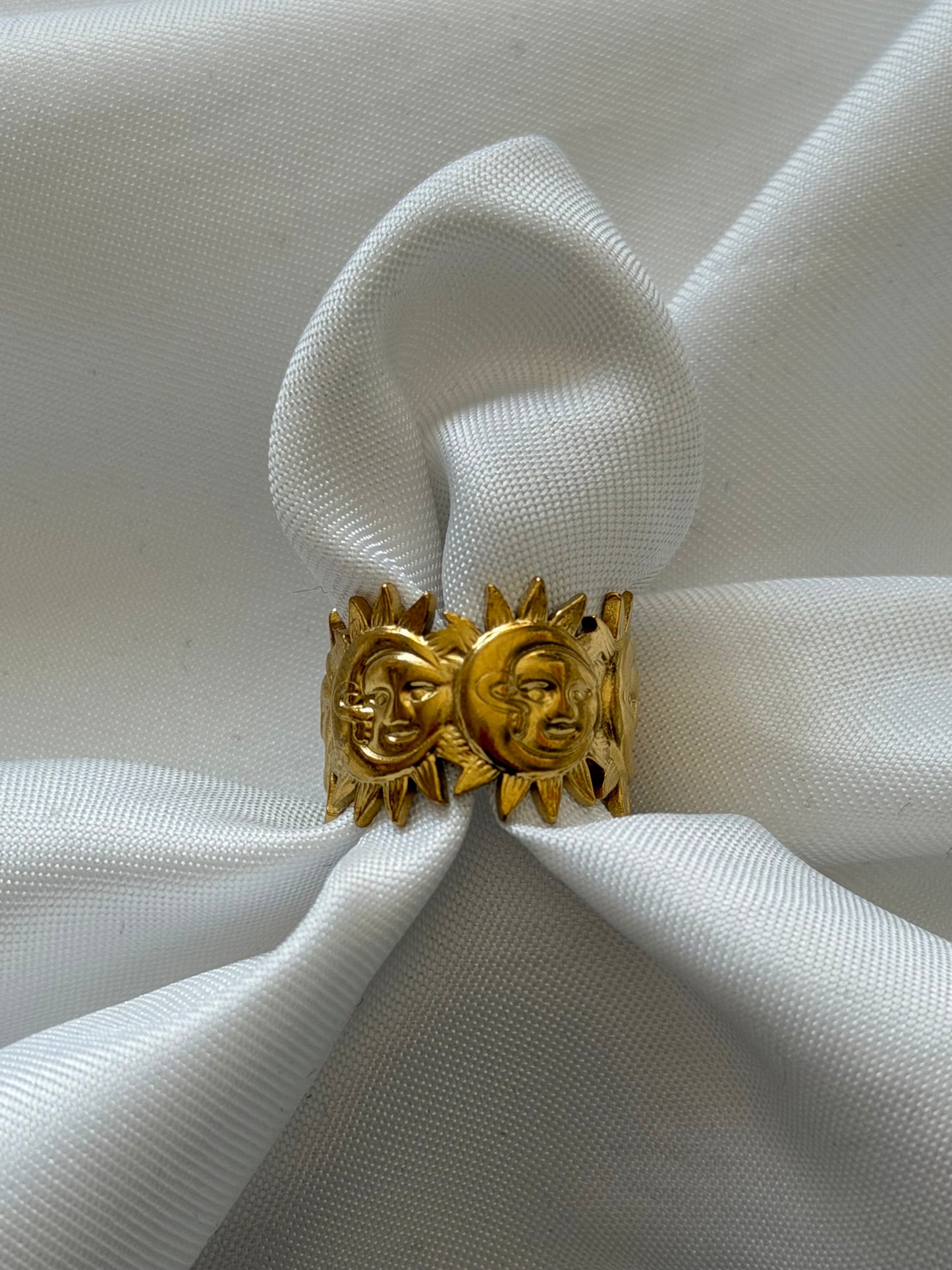 ‘SUN&MOON’ ring - goud/zilver