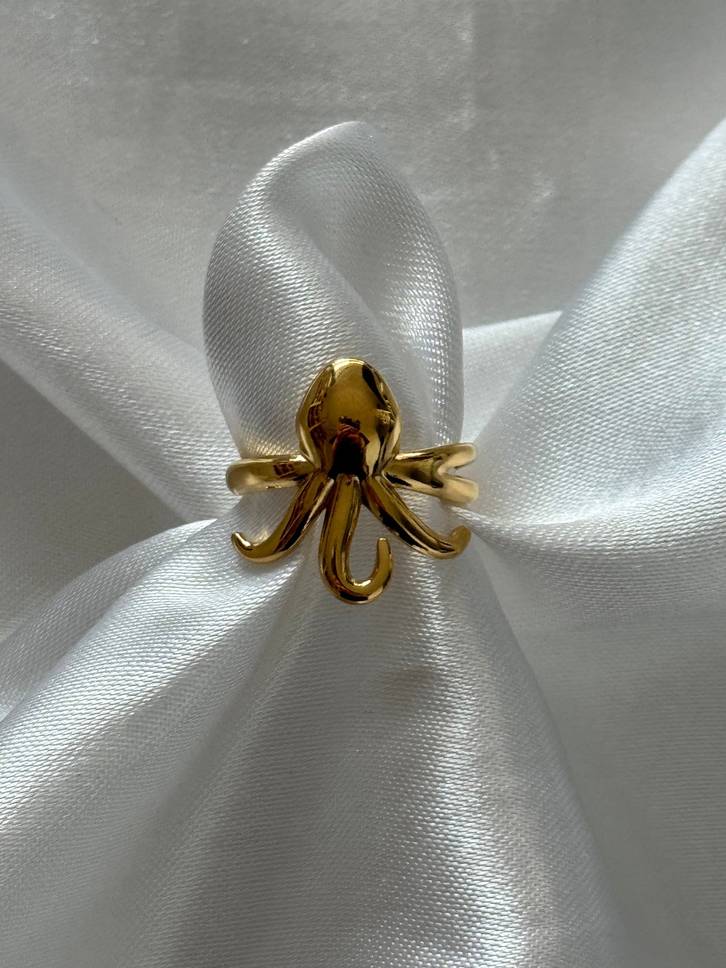 ‘OCTOPUS’ ring - goud