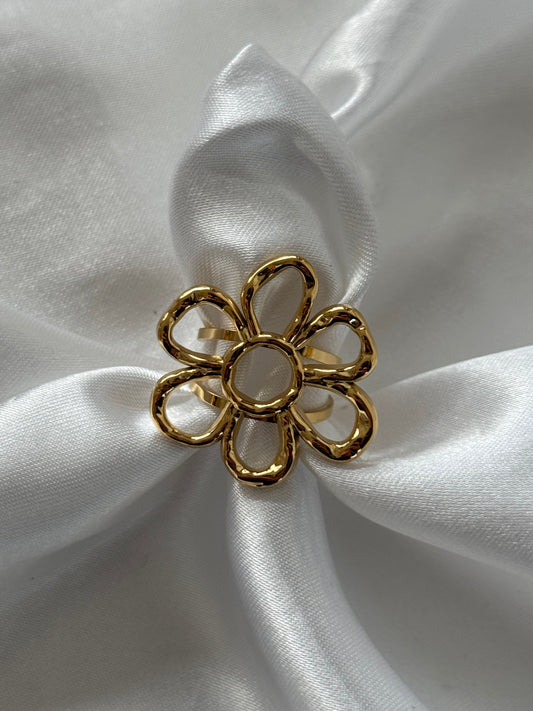 ‘FLOWERS’ ring - goud