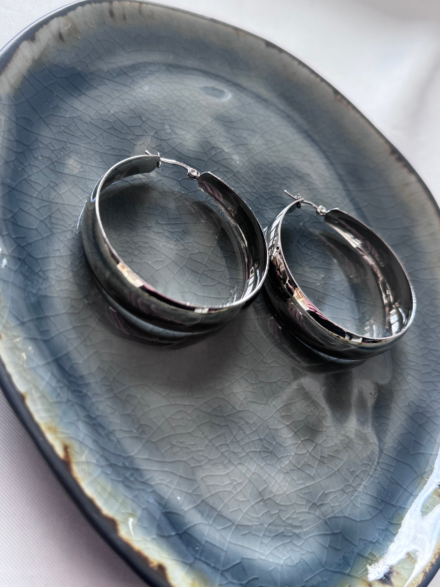 ‘LADY’ oorbellen - goud/zilver