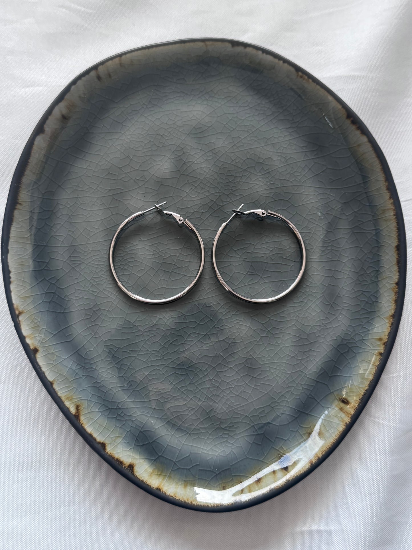 ‘LITTLE EMMA HOOPS’ oorbellen - goud/zilver