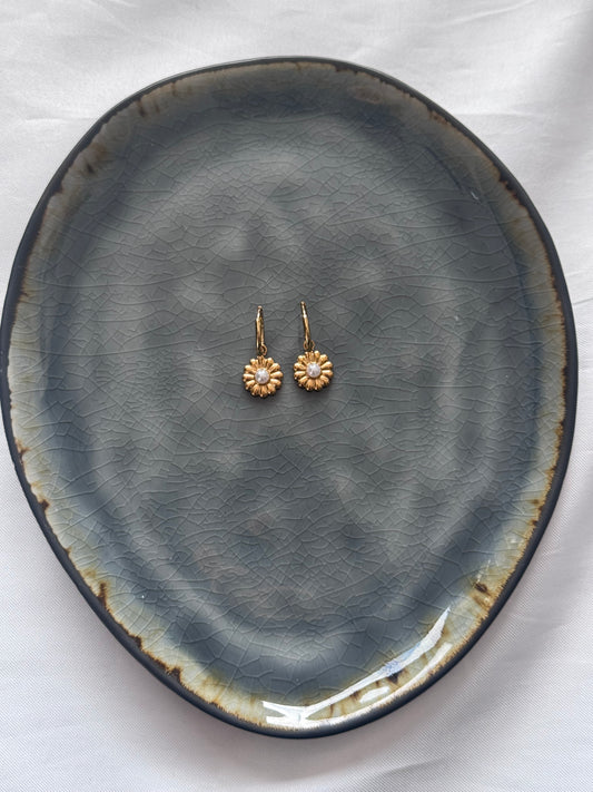 ‘PEARLY’ oorbellen - goud/zilver