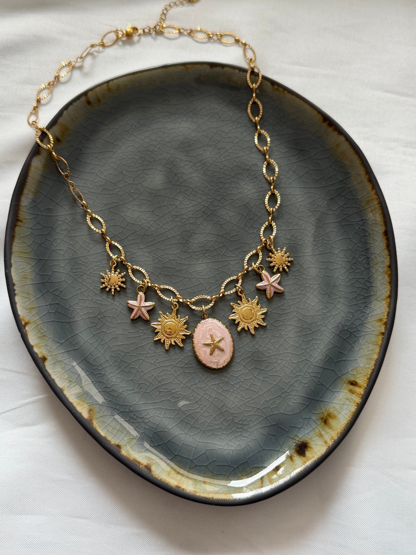 ‘LUCY PINK’ ketting - goud