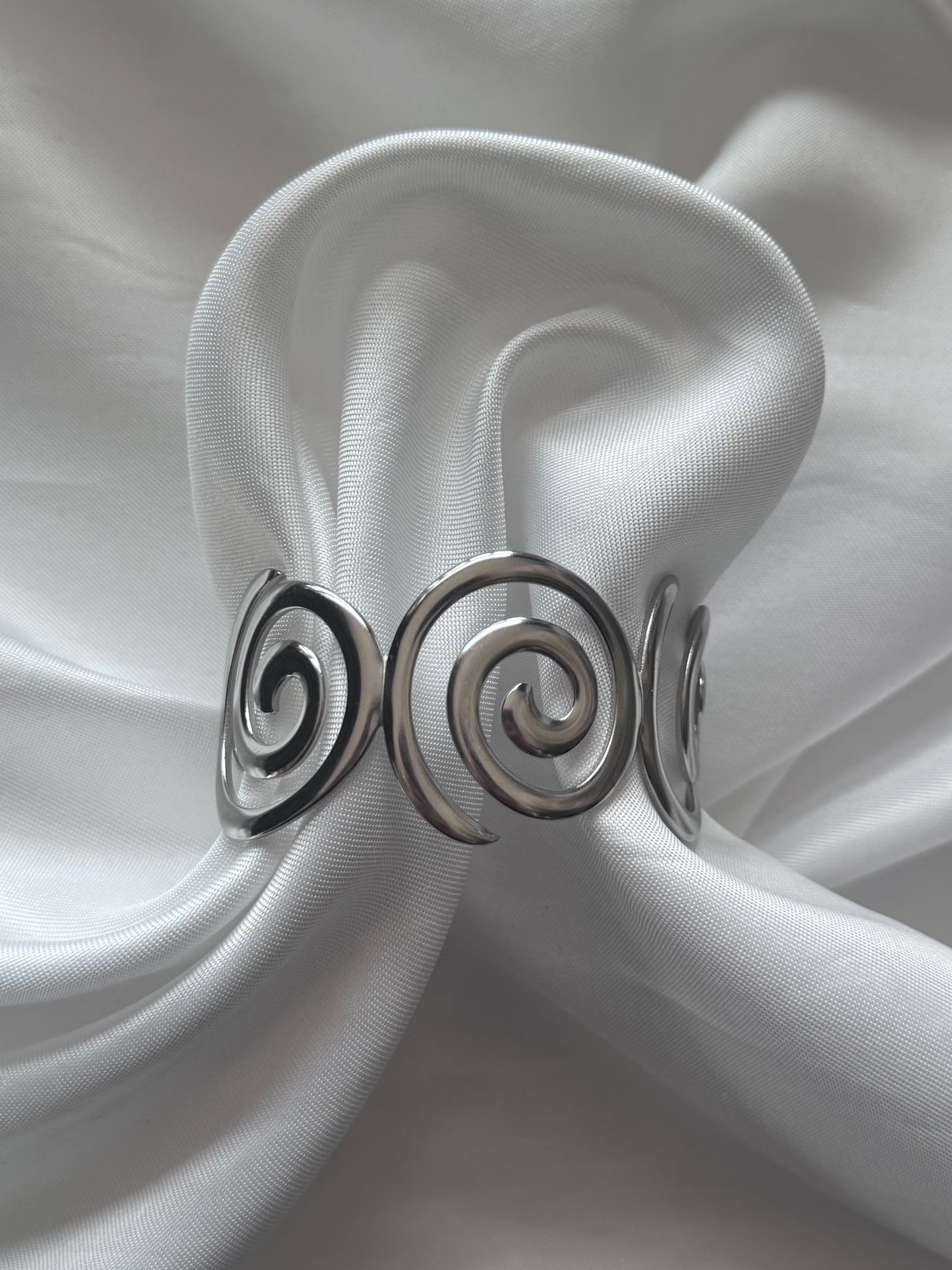 ‘MONA’ bangle - goud/zilver