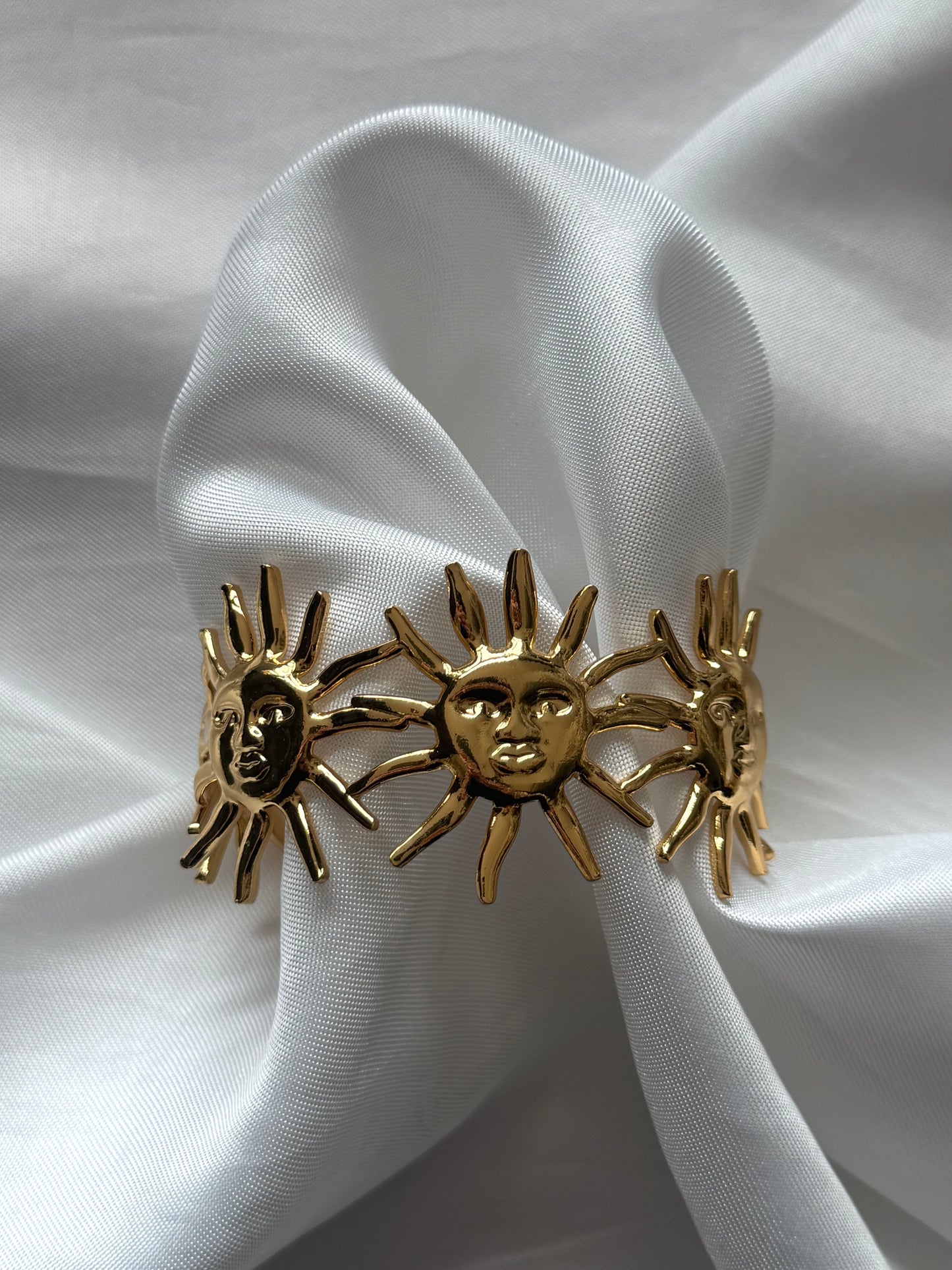 ‘HELLO SUNSHINE’ bangle - goud